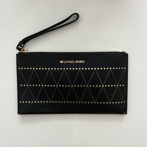 Michael Kors Large Zip Clutch Wristlet